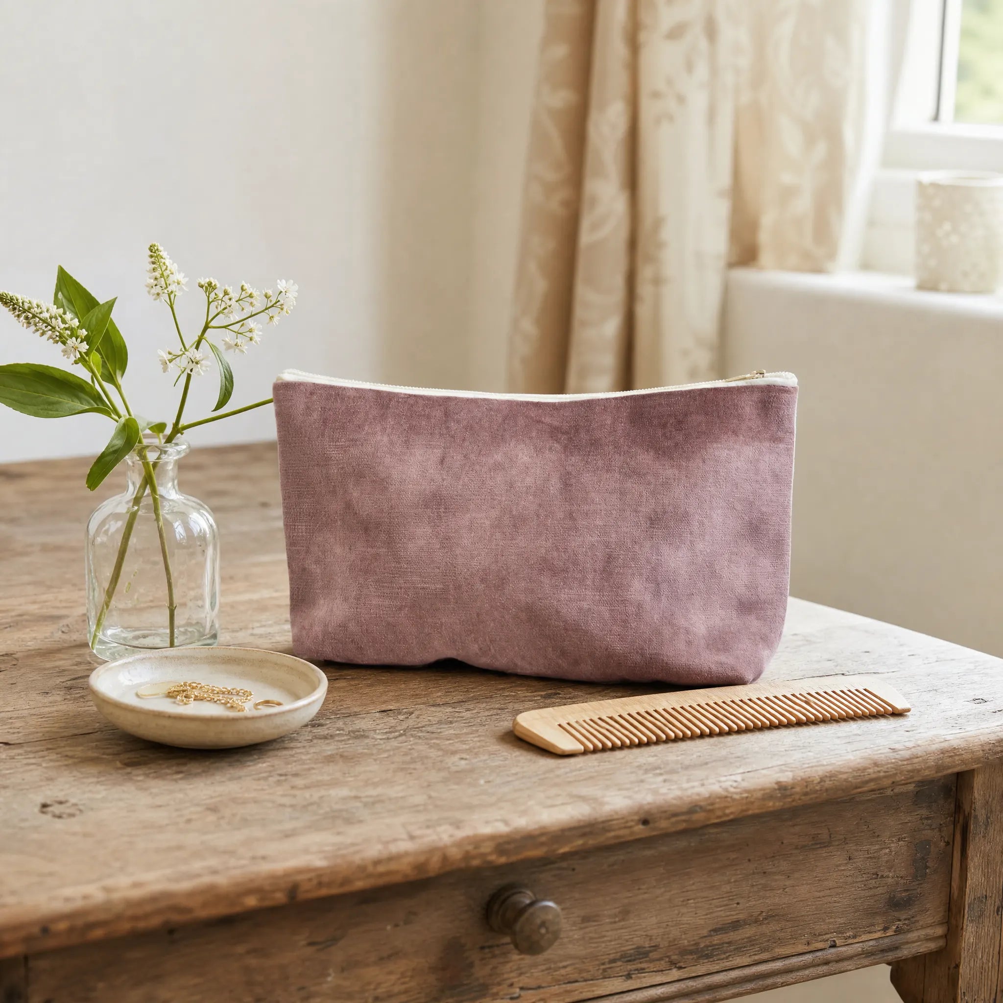 Sam Wilson Dusky Pink Velvet Washbag