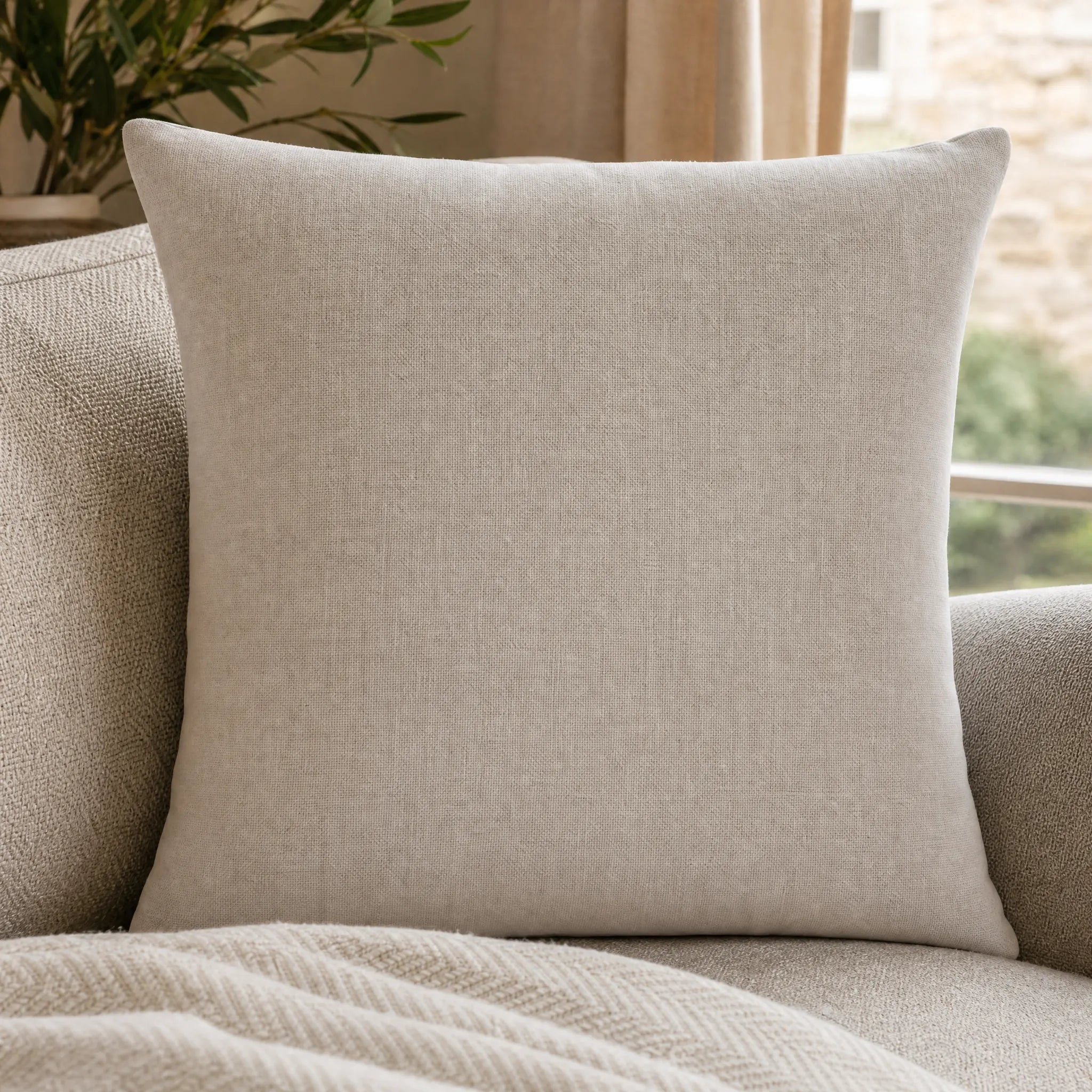Sam Wilson Stucco Fine Linen Square Cushion