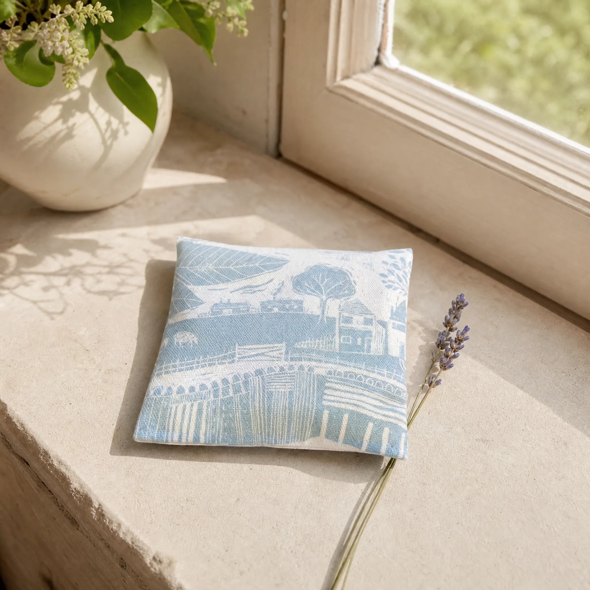 Sam Wilson Through The Fields Duck Egg Blue Lavender Bag