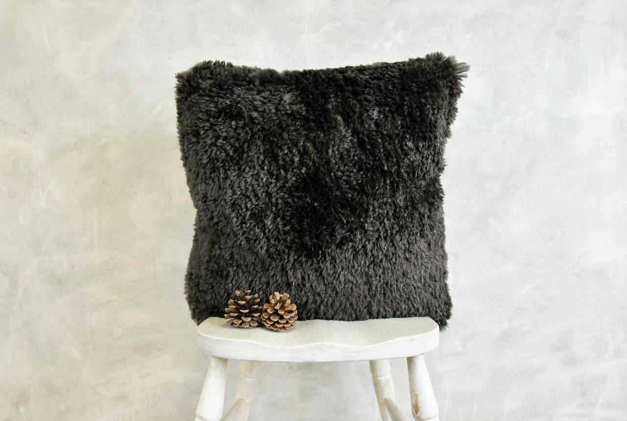 Curly Square Cushion - Cocoa
