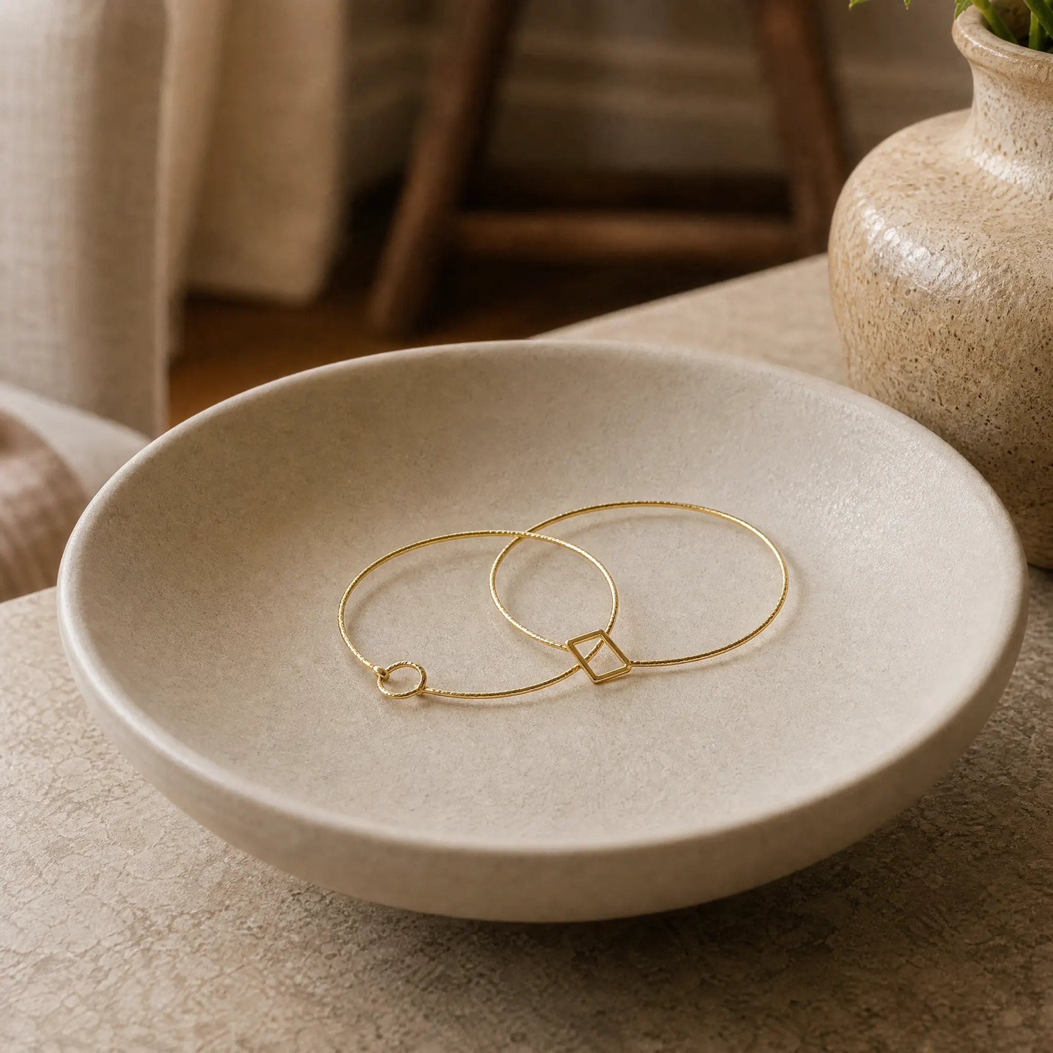 Amini Gold Bangle