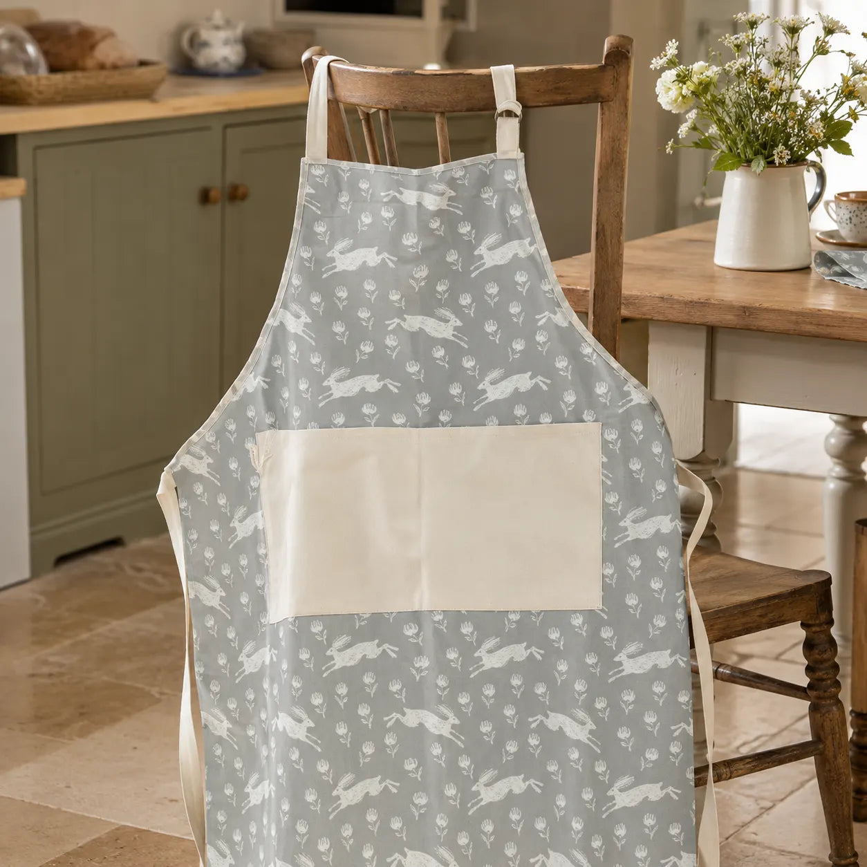 Sam Wilson Running Hare Grey Pattern Apron - Main