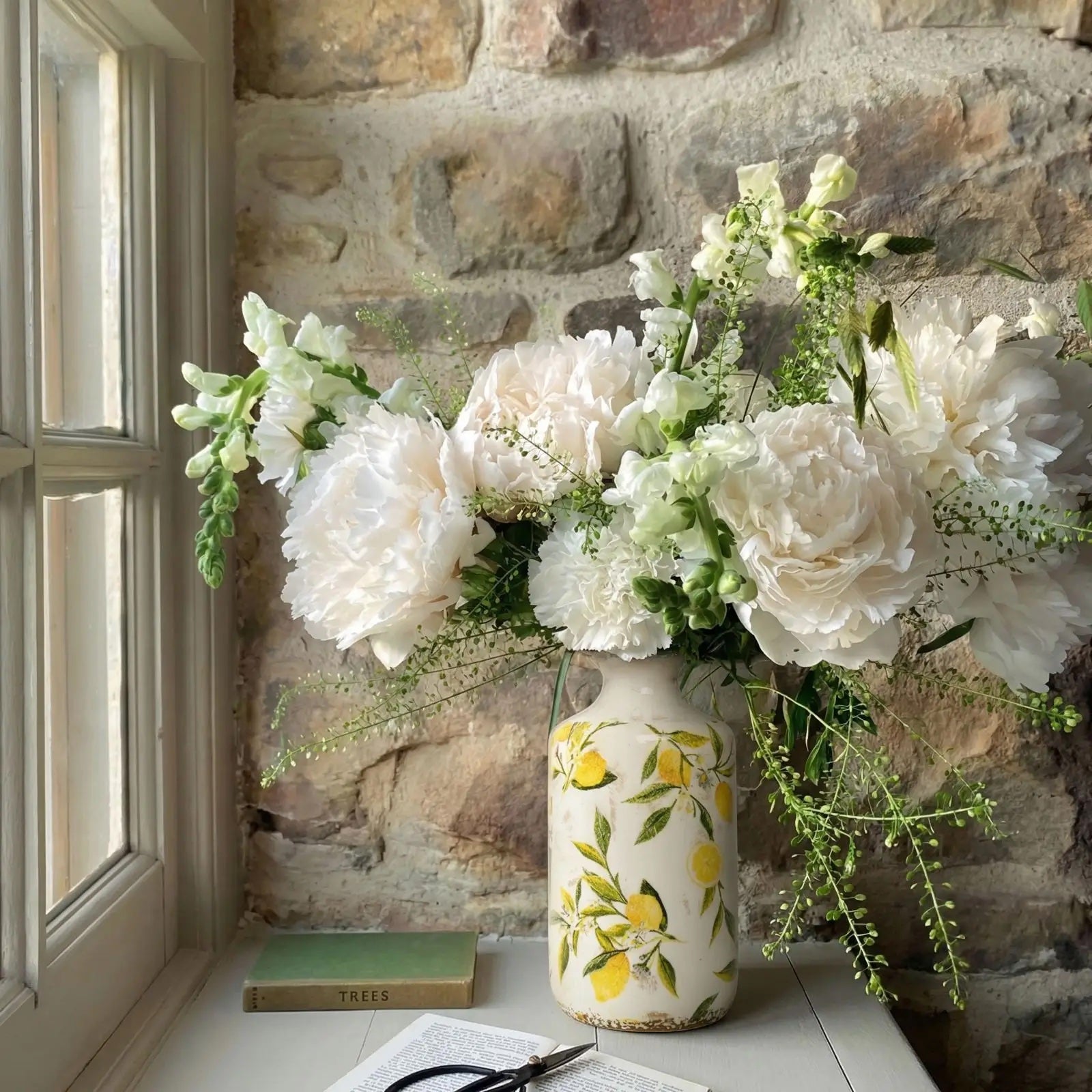 Limon Bottle Vase Large
