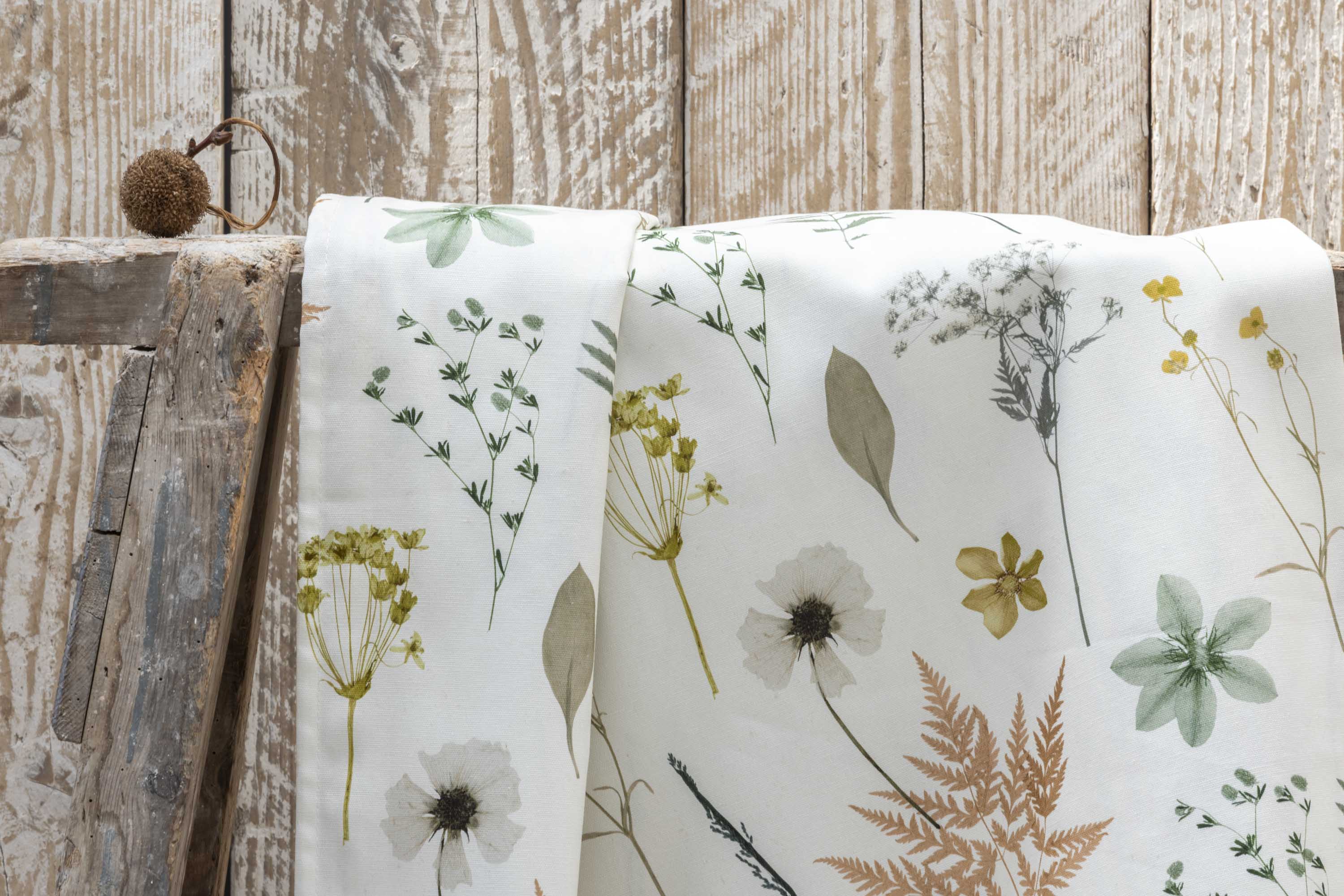 Laura Tablecloth