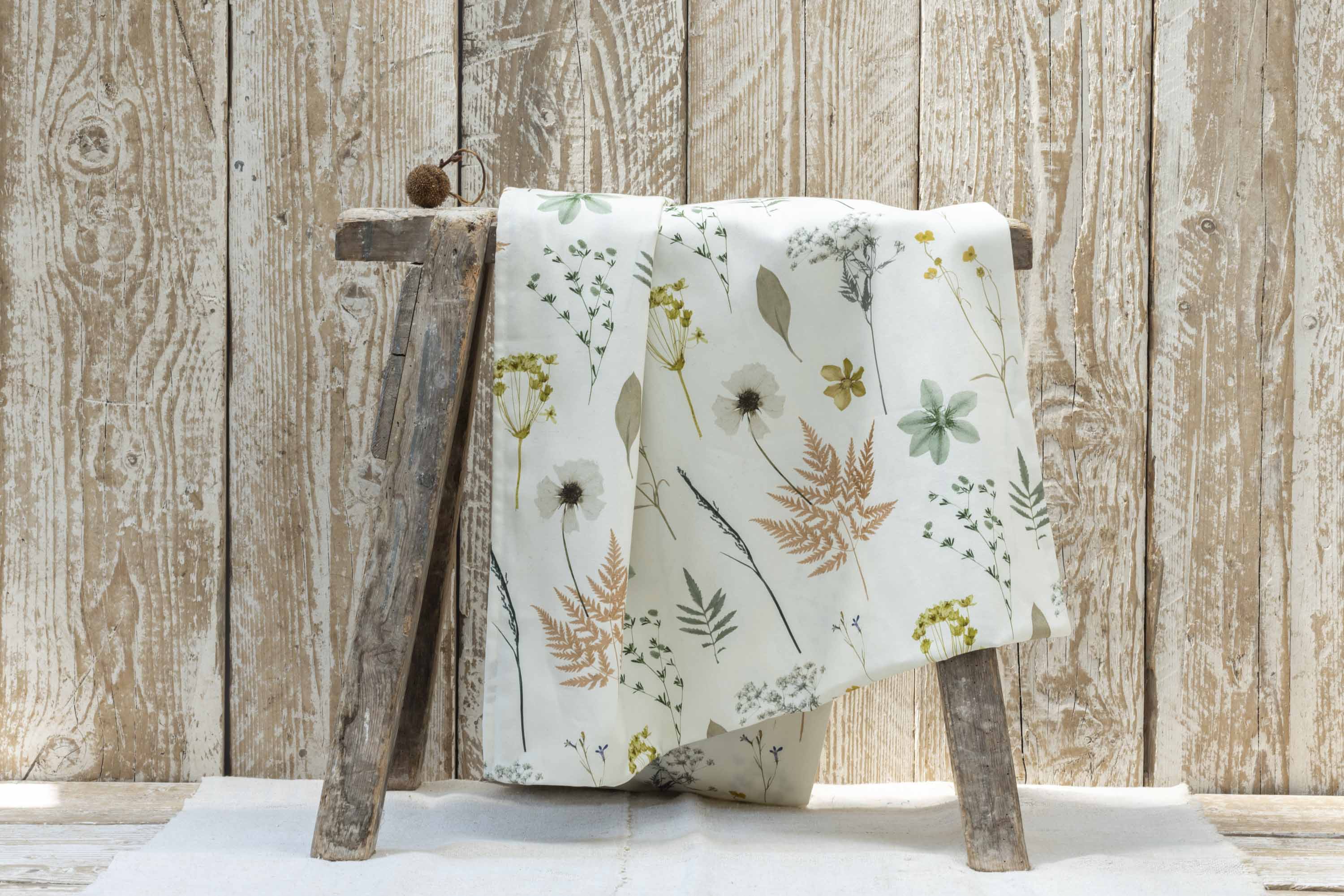 Laura Tablecloth
