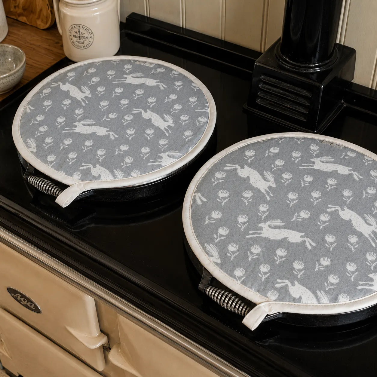 Sam Wilson Running Hare Grey Aga Cover - Zoomed