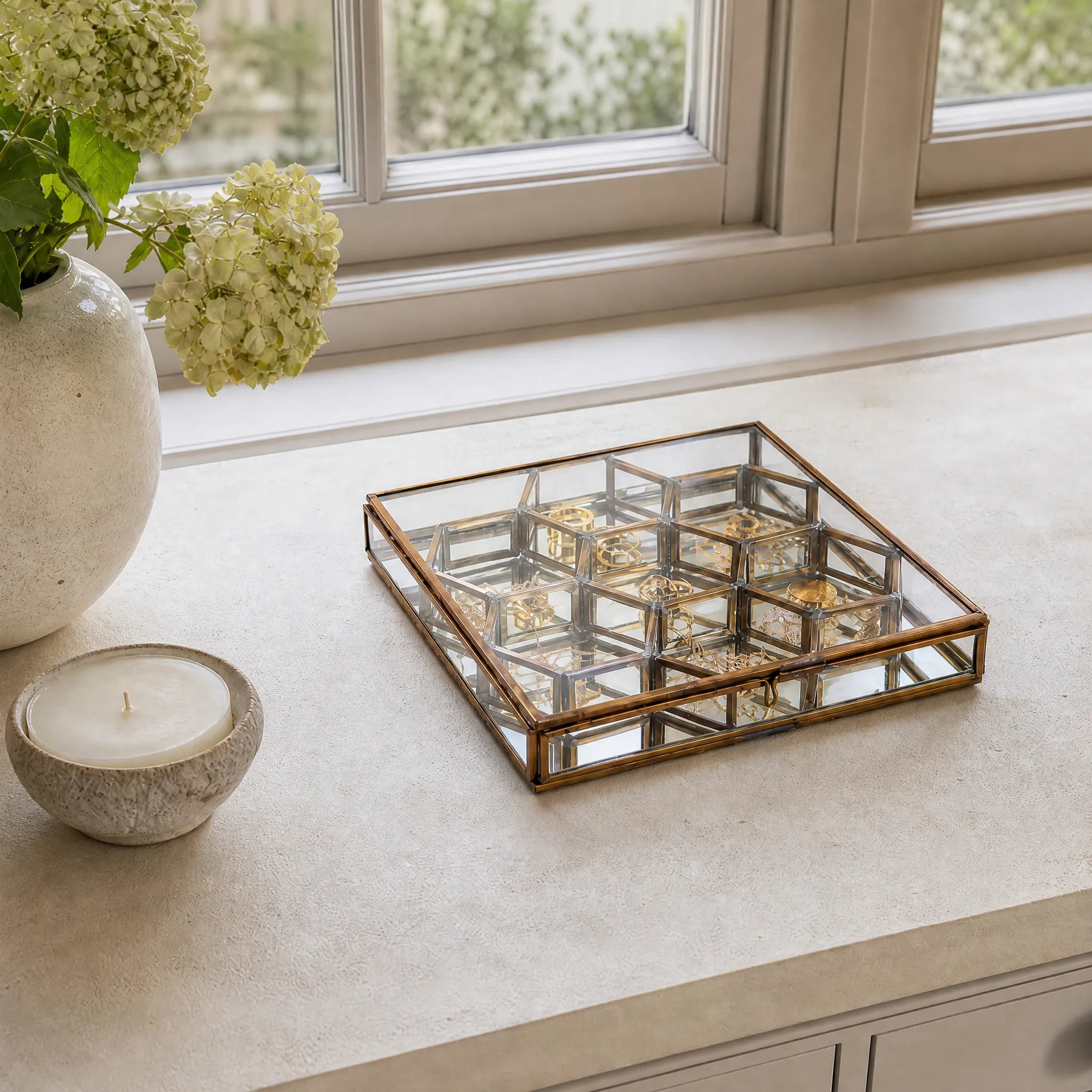 Bequai Honeycomb Box