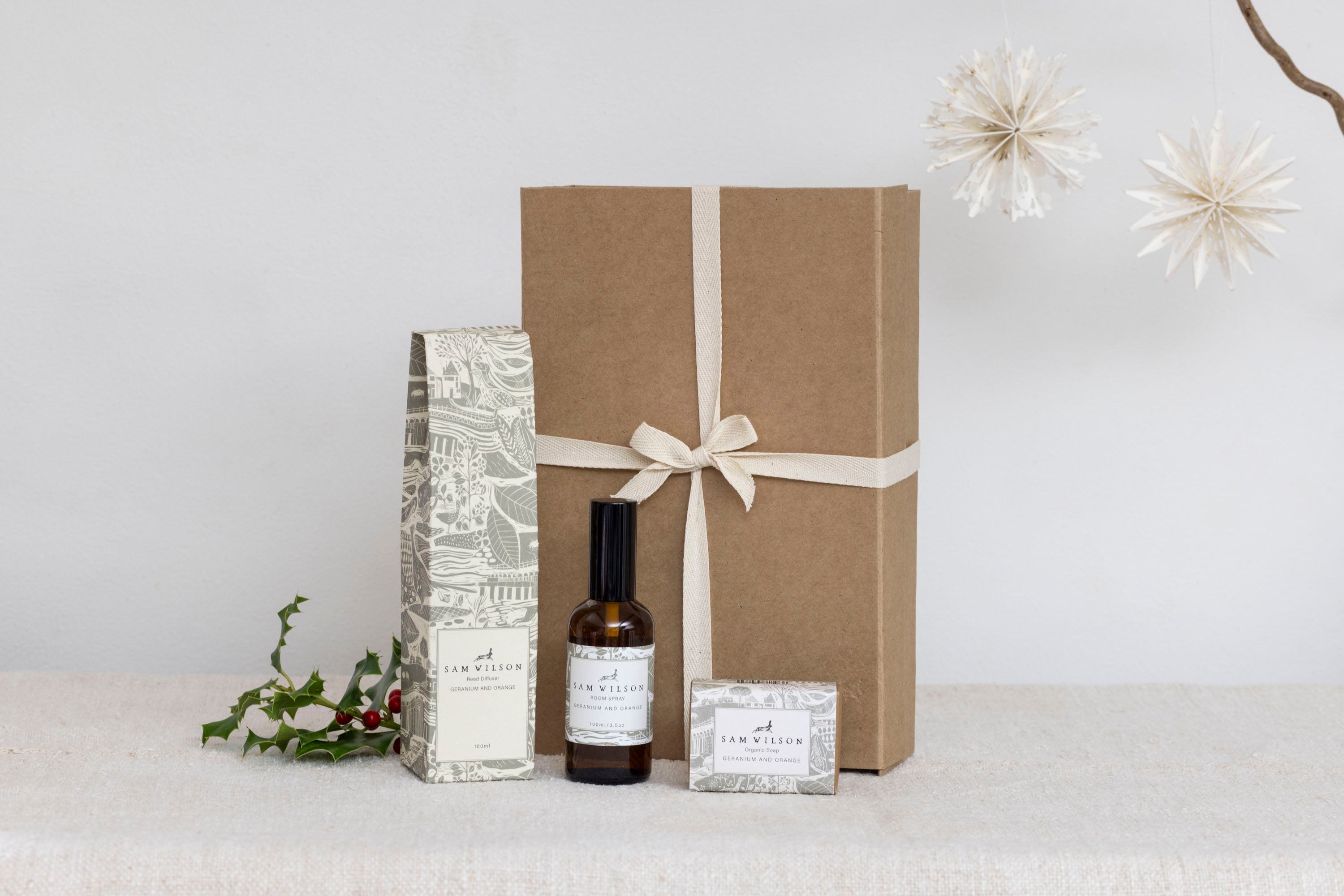Sam Wilson Geranium and Orange Diffuser, Soap and Room Spray Gift Set