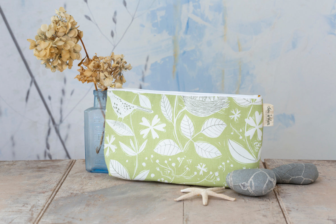 Sam Wilson Hedgerow Washbag